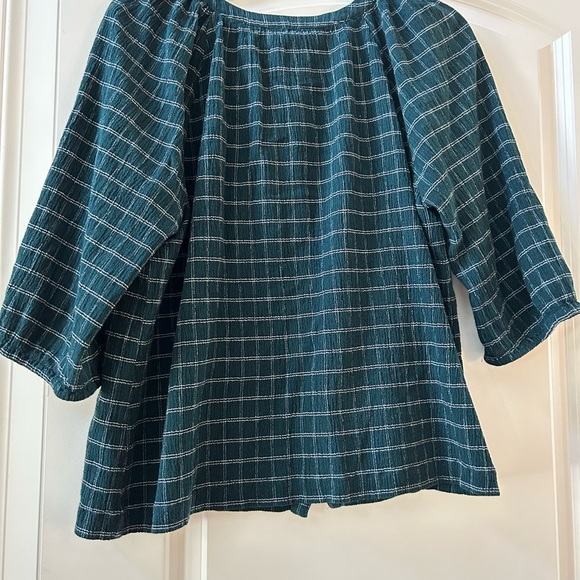 J. Jill plaid 3/4 length sleeve v neck button down top. Dark green. Classic. PXL - Picture 5 of 9
